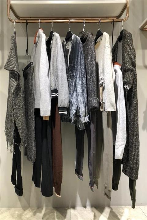 婭麗維斯品牌折扣女裝尾貨走份深圳一手貨源供應