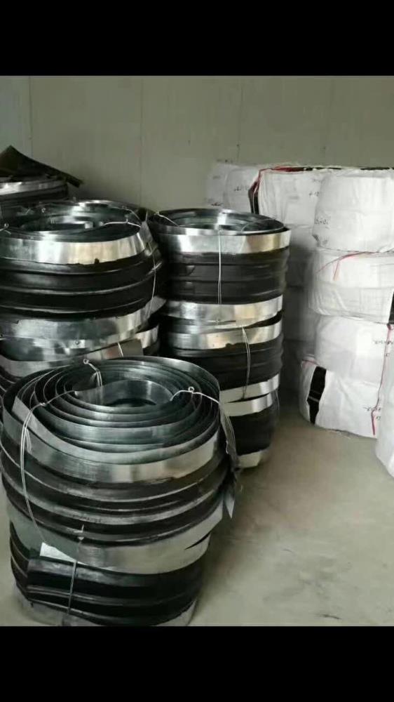水利專用鋼邊橡膠止水帶A平武水利專用鋼邊橡膠止水帶廠家