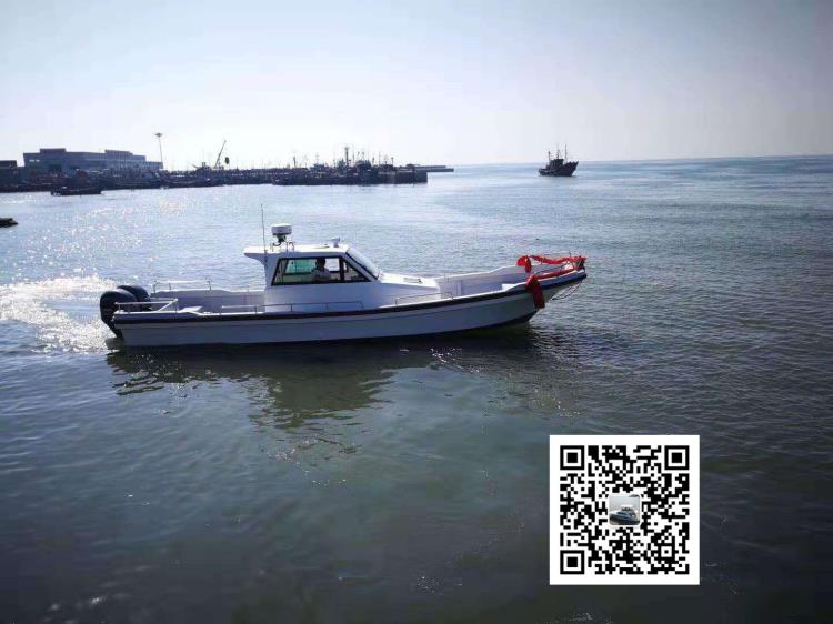 威海創(chuàng)威游艇加工各種玻璃鋼海釣船