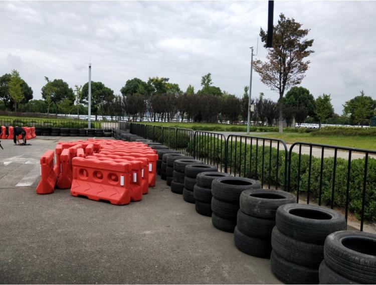 上海輪胎租賃 北京隔離墩輪子出租活動F1賽車防撞車輪胎租賃