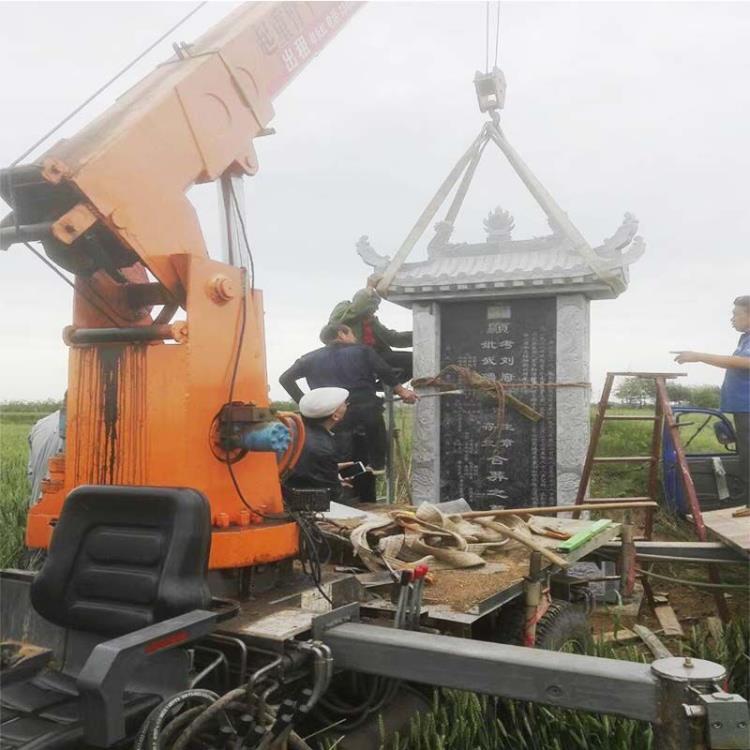 河南吊寿材三轮随车吊 三马车背背吊 小型三轮随车吊