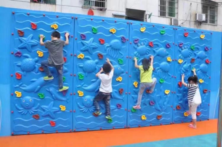 高邑幼兒園攀巖墻