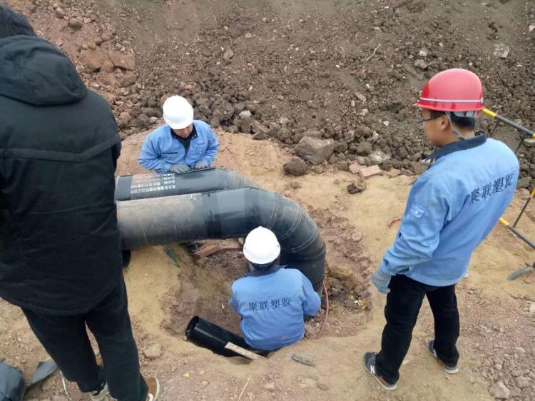聚乙烯排水保溫管接頭補口熱收縮帶廠家直銷粘貼力強質(zhì)量