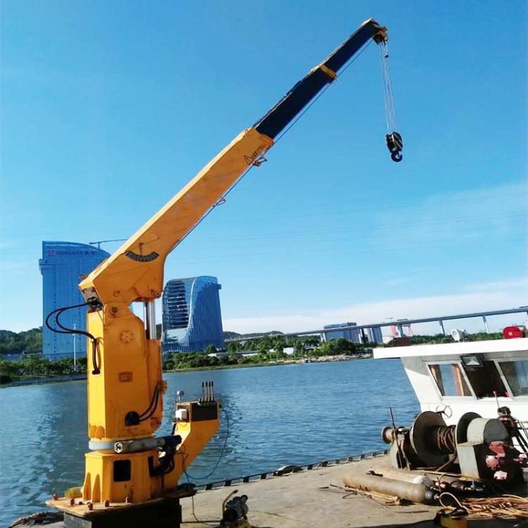 海南小型液壓船吊 浮船吊 水上作業(yè)船尾吊 碼頭吊機(jī)