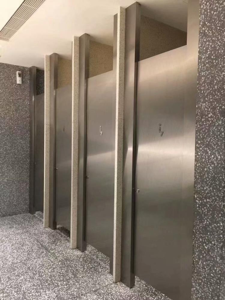 鄭州學校衛生間隔斷 抗倍特板堅固 開源抗倍特