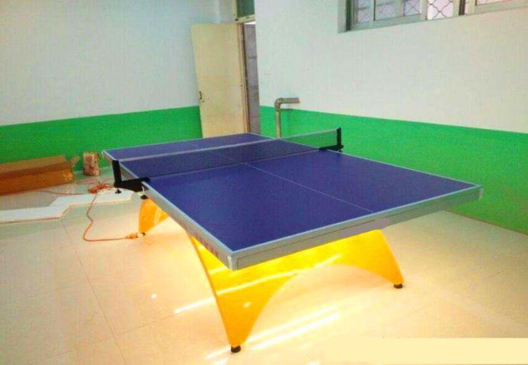 南京體育器材室內金彩虹乒乓球臺生產廠家