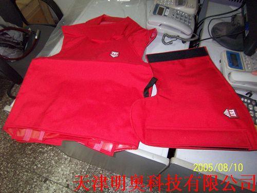 瑞典TST高壓防護(hù)服 馬甲 護(hù)臂