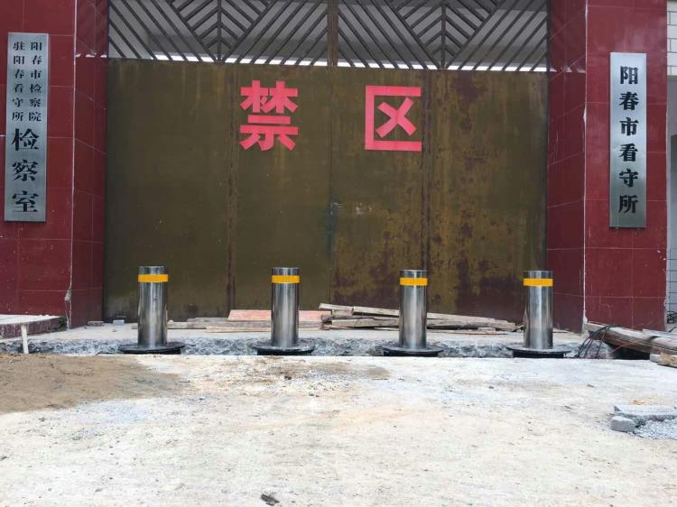 廈門自動(dòng)液壓升降柱學(xué)校304不銹鋼防撞升降柱柱廠家