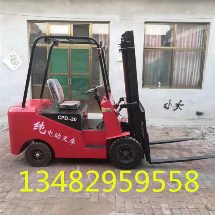 天鵬牌環(huán)保電動(dòng)叉車(chē) 四輪座駕式電動(dòng)叉車(chē) 電動(dòng)堆高叉車(chē)