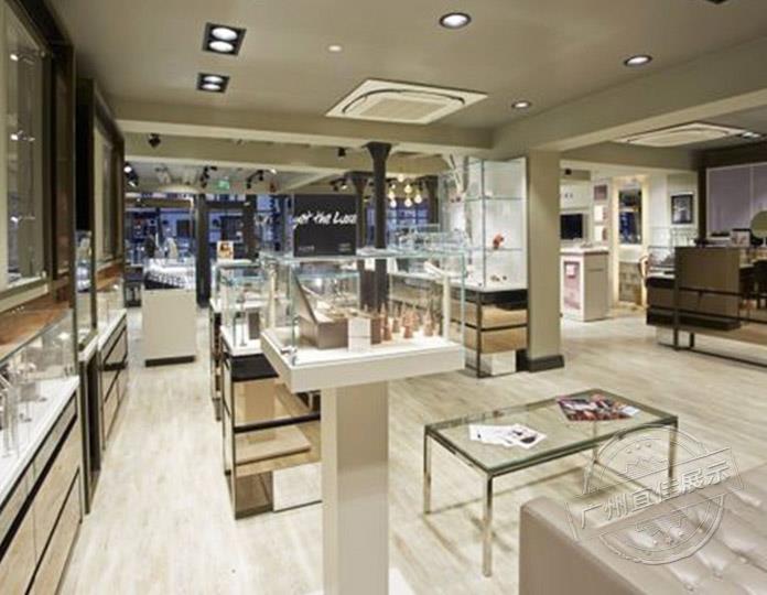 宜佳展示淺聊珠寶展示柜設計遵循的原則