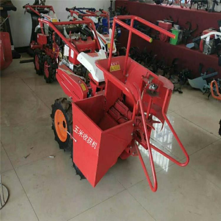 手扶式小型玉米收割機(jī)
