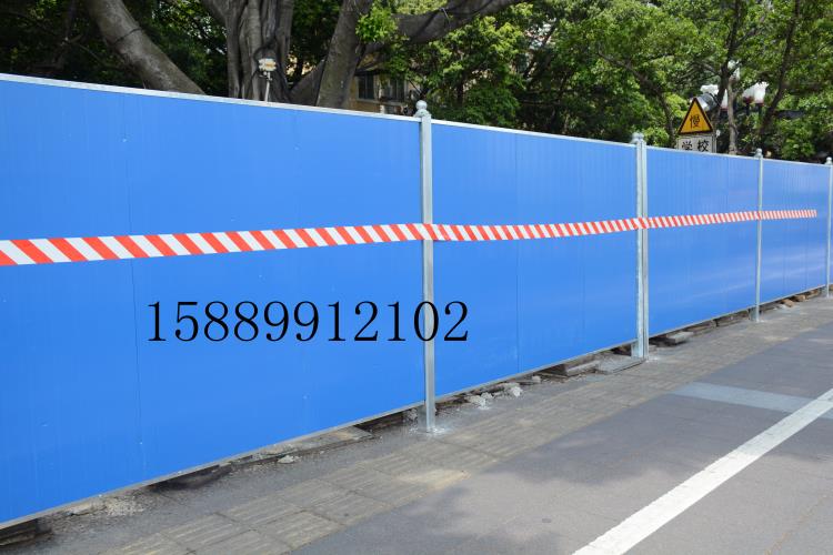 彩鋼泡沫夾芯板圍擋施工圍蔽板鋼結構圍欄市政防護欄定制安裝